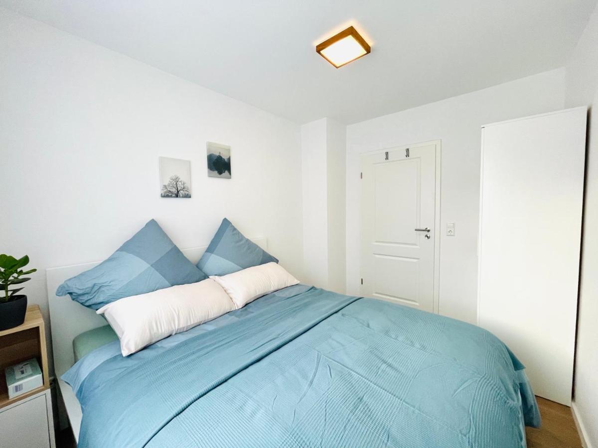 Frisch Renoviertes Und Charmantes Apartment シュトゥットガルト エクステリア 写真